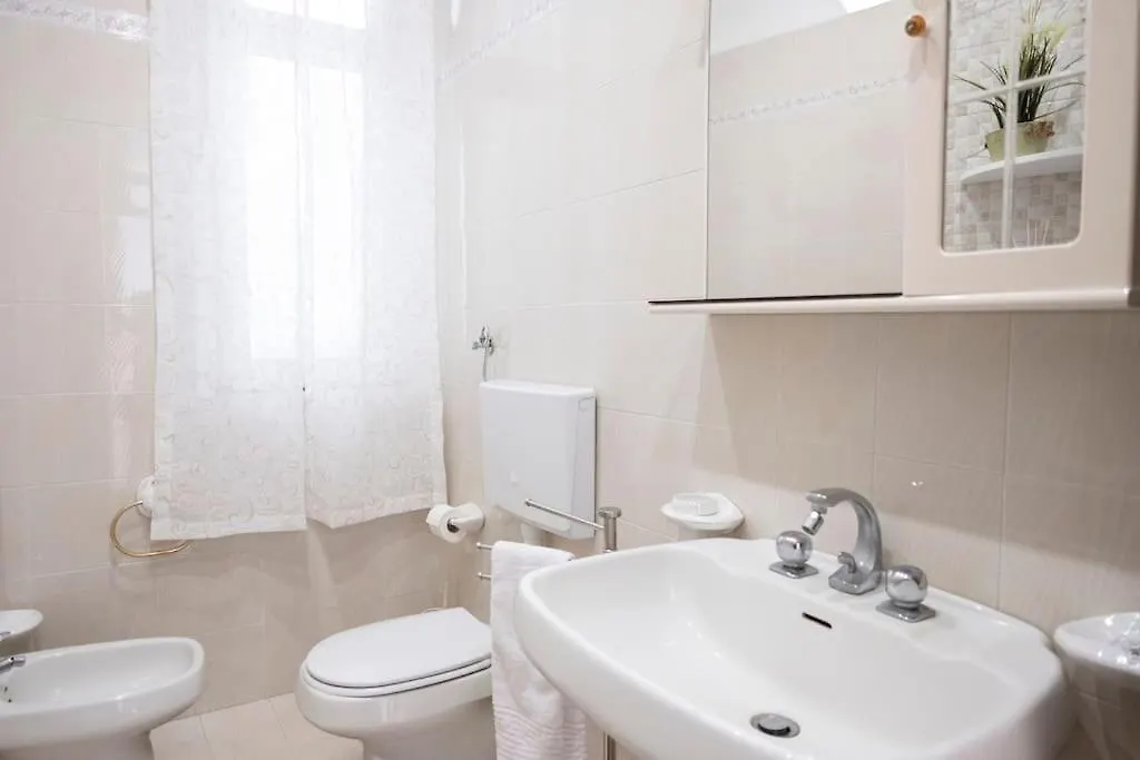 Lonero 32 Trapani Apartment Italy